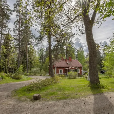 Tammikko Villa
